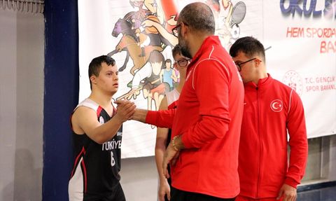 Down Sendromlu Sporcuların Motivasyon Kaynağı: Ufuk Bulut