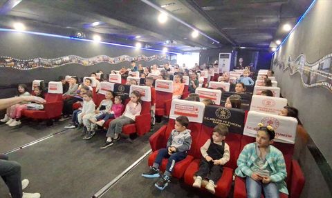 Gezen Sinema Tırı Beypazarı'nda Çocuklarla Buluştu