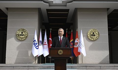 İçişleri Bakanı Yerlikaya'dan Bayram Tatili ve Trafik Güvenliği Açıklamaları