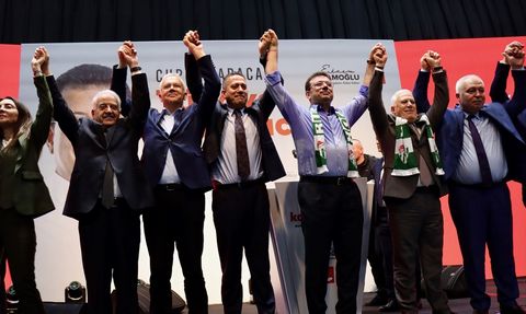 İmamoğlu Bursa'da Partililere Hitap Etti