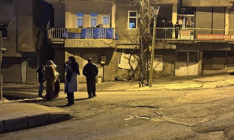 Irak'ta 4,8 Büyüklüğünde Deprem Meydana Geldi