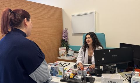 İstanbul'da Buluşan Doktor Çift: Sağlıkta Eş Desteği