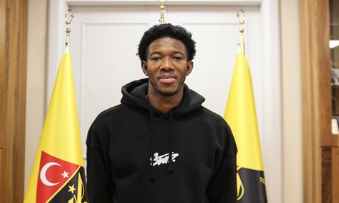 İstanbul'da Futbol Kariyerine Yükselen Gaoussou Diarra