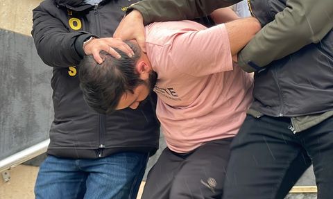 İstanbul'da Silahlı Market Soyguncusu Tutuklandı