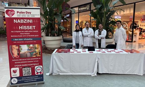 İzmir'de Nabız Farkındalığı Etkinliği: Ritim Bozukluklarına Dikkat