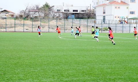 Kadın Milli Futbol Takımı'nın Geleceği Bölge Seçmeleri ile Belirleniyor