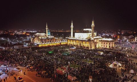 Kadir Gecesi Ziyaretleri: Konya, Afyonkarahisar, Aksaray ve Karaman'da Dini Kutlamalar