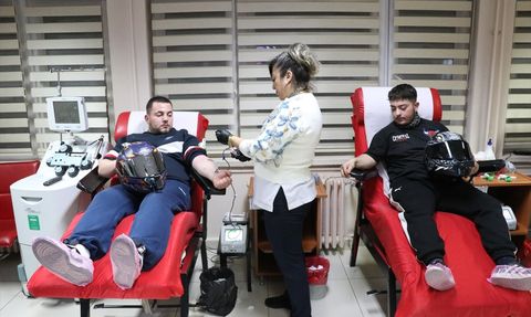 Kanser Hastası Çocuklara Motosiklet Kulübünden Destek