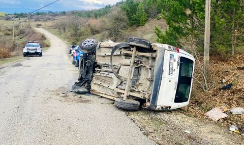 Karabük'te Trafik Kazası: Bir Polis Hayatını Kaybetti