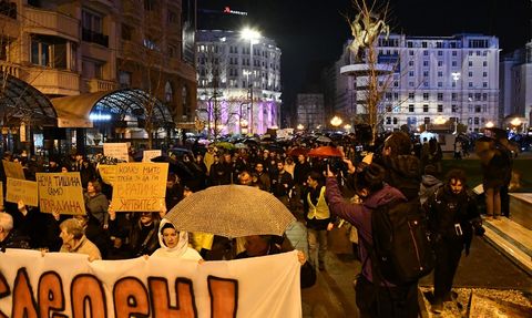 Kuzey Makedonya'da Gece Kulübü Yangınında Hayatını Kaybedenlere Saygı Gösterildi