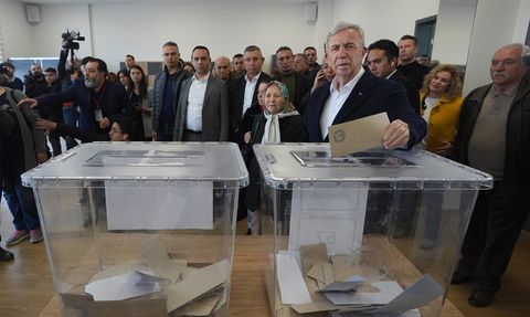 Mansur Yavaş, Ekrem İmamoğlu'nun Tutuklanmasına İlişkin Düşüncelerini Paylaştı