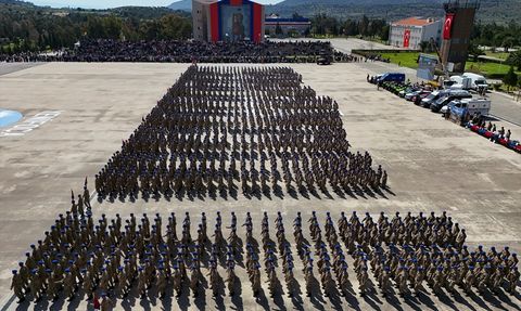 Mavi Bereli Askerlerden Terörle Mücadeleye Hazırlık