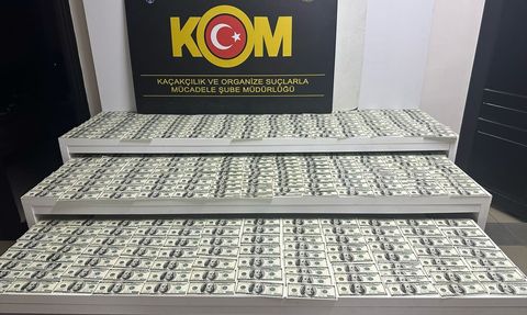 Mersin'de Sahte Dolar Operasyonu