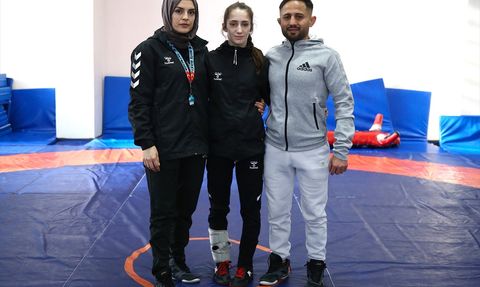 Milli Güreşçi Şeyma Tağtekin Avrupa Şampiyonası için Hazırlanıyor