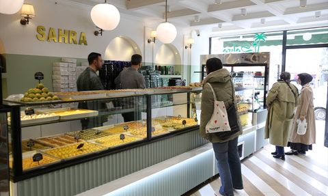 Muş'taki Tatlıcılar Bayram Hareketliliğinde