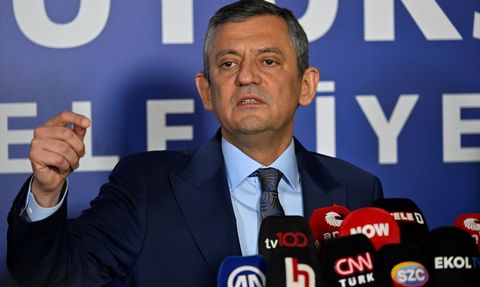 Özgür Özel'den İstanbul'da Eylem Mesajı