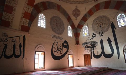 Ramazan'da Eski Cami'de Ziyaretçi Artışı