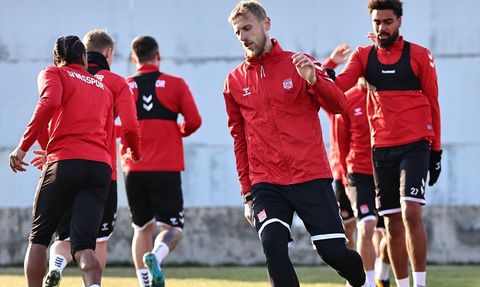 Rıza Çalımbay, Sivasspor ile İlk İdmanına Çıktı