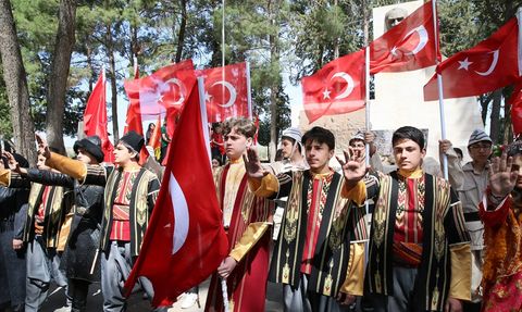 Şahin Bey'in Anması: Bağımsızlık Ateşinin Sembolü