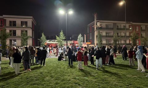 Sakarya'da Öğrenci Yurdunda Yangın Paniği