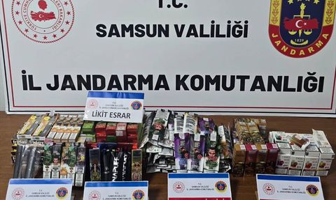 Samsun'da Elektronik Sigara Görünümlü Likit Esrar Operasyonu