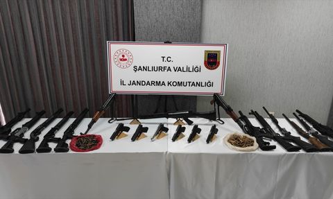 Şanlıurfa'da Silah Kaçakçılığı Operasyonu: 14 Gözaltı