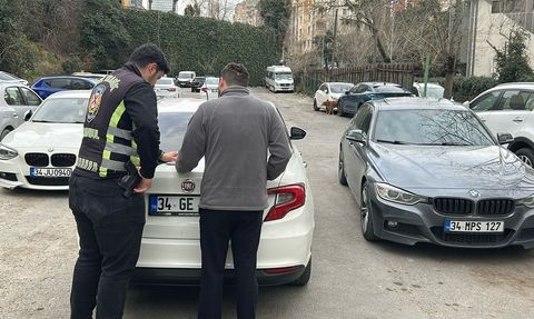 Sarıyer'de Trafikte Tehlikeli Manevra Yapan Sürücüye Yüklü Ceza