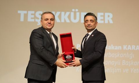 Savunma Sanayi Başkan Yardımcısı Karataş, ERÜ'de Savunma Teknolojilerini Tartıştı