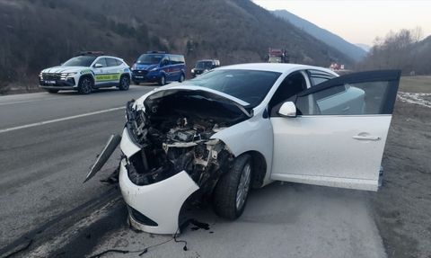 Sinop'ta Trafik Kazası: 5 Yaralı