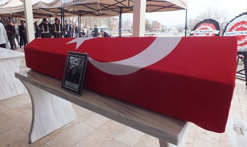 Son Yolculuk: Jandarma Uzman Onbaşı Melih Bayraktutar Tokat'ta Defnedildi