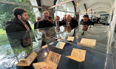 Süleymaniye'de 'Ramazan ve Ramazaniyyeler' Sergisi Açıldı