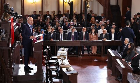 TBMM Başkanı Kurtulmuş'un İstiklal Marşı'na Dair Anlamlı Mesajları