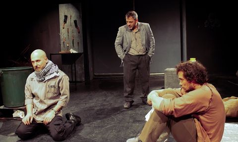 Tiyatro Anadolu'dan 'Maskeliler' Oyununun Prömiyeri