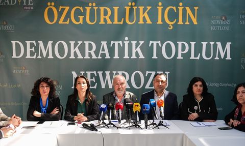 Tülay Hatimoğulları, Demokrasinin Temellerini Vurguladı