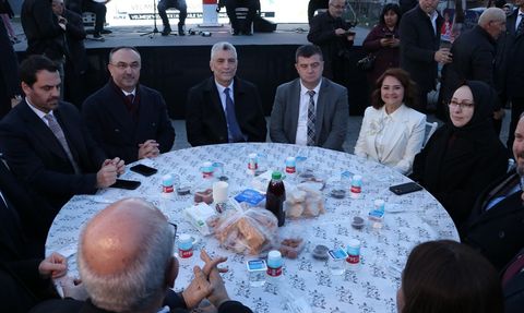 Türkiye, Bölgesinin Parlayan Yıldızı