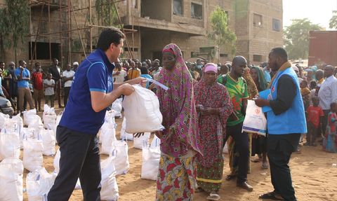 Türkiye Diyanet Vakfı'nın Mali'de Gıda Yardımı