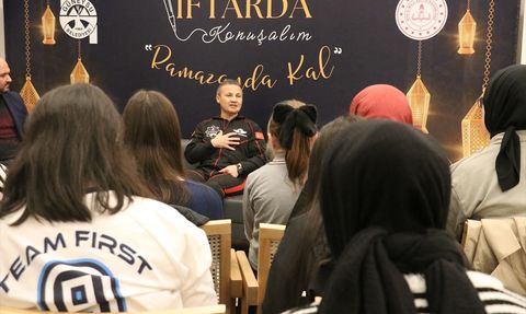 Türkiye'nin İlk Astronotu Alper Gezeravcı'nın Rize Ziyareti