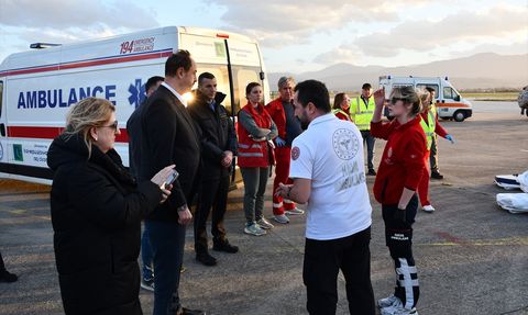 Türkiye'nin Kuzey Makedonya'ya Gönderdiği İlk Ambulans Uçak Üsküp'e Ulaştı