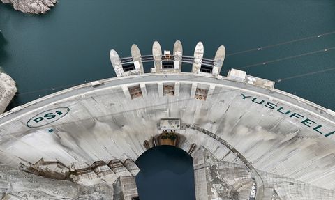 Türkiye'nin Su Krizi: Artvin Çoruh Üniversitesi Uyarıyor