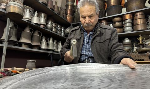 Usta Kalaycıdan Yeni Nesil Öğrenciye Vefa