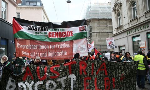 Viyana'da Gazze Saldırılarına Protesto