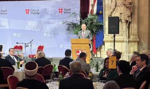 Viyana'da İftar Programı Düzenlendi