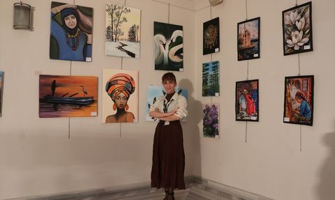 Yeşilay Bursa'da 'Kil ve Tuval Umutla Hayal' Sergisi Tamamlandı