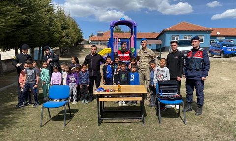 Yozgat'ta Jandarmadan Bayram Tıraşı Etkinliği