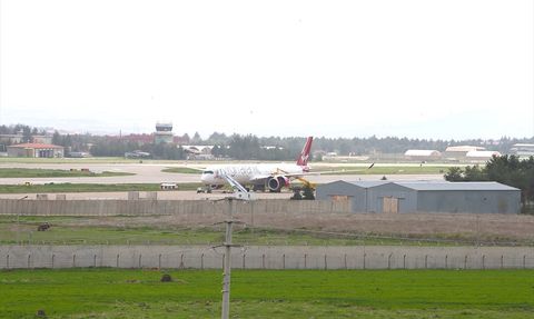 Acil İniş: Londra'dan Hindistan'a Giden Uçak Diyarbakır'a Düştü