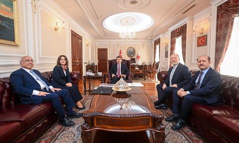 Adalet Bakanı Tunç, DEM Parti Heyetini Kabul Etti