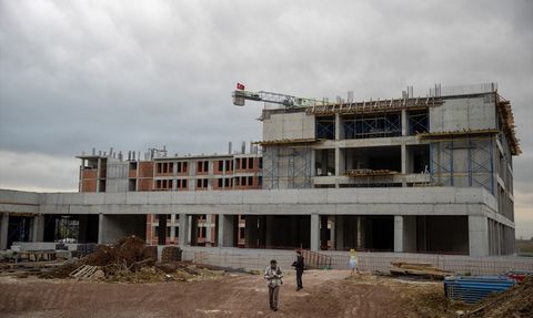 Adalet Bakanı Tunç, Sakarya'daki Adliye İnşaatını İnceledi