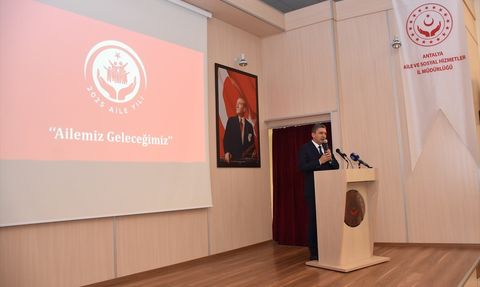 Antalya'da Gençlere Yönelik Evlilik Desteği Projesi