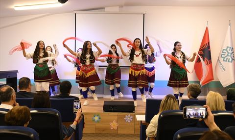 Arnavutluk'ta 23 Nisan Ulusal Egemenlik ve Çocuk Bayramı Coşkuyla Kutlandı