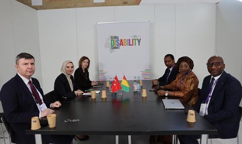 Bakan Göktaş Berlin'de Uluslararası Görüşmeler Yaptı